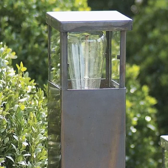 Authentage – Ländliche Gartenlampe Vitrine 60cm