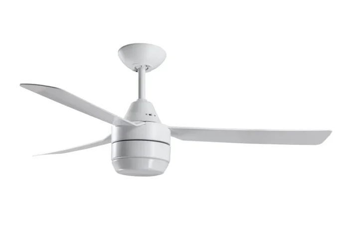 Beacon – Deckenventilator weiß mit Lampe Calypso Ø 122cm IP20