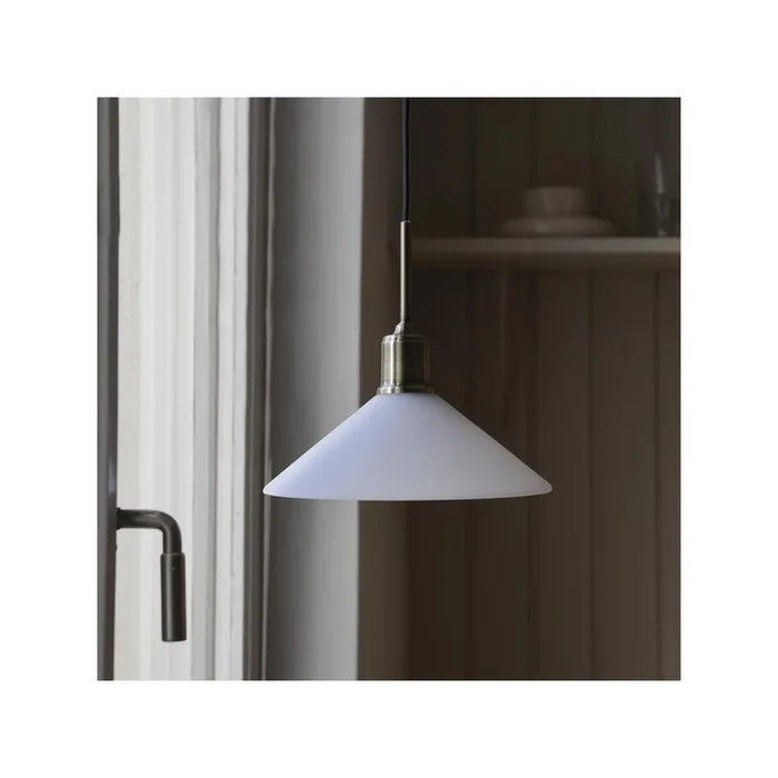 Pendelleuchte mit Netzstecker Vela Messing antik Glasschirm weiß